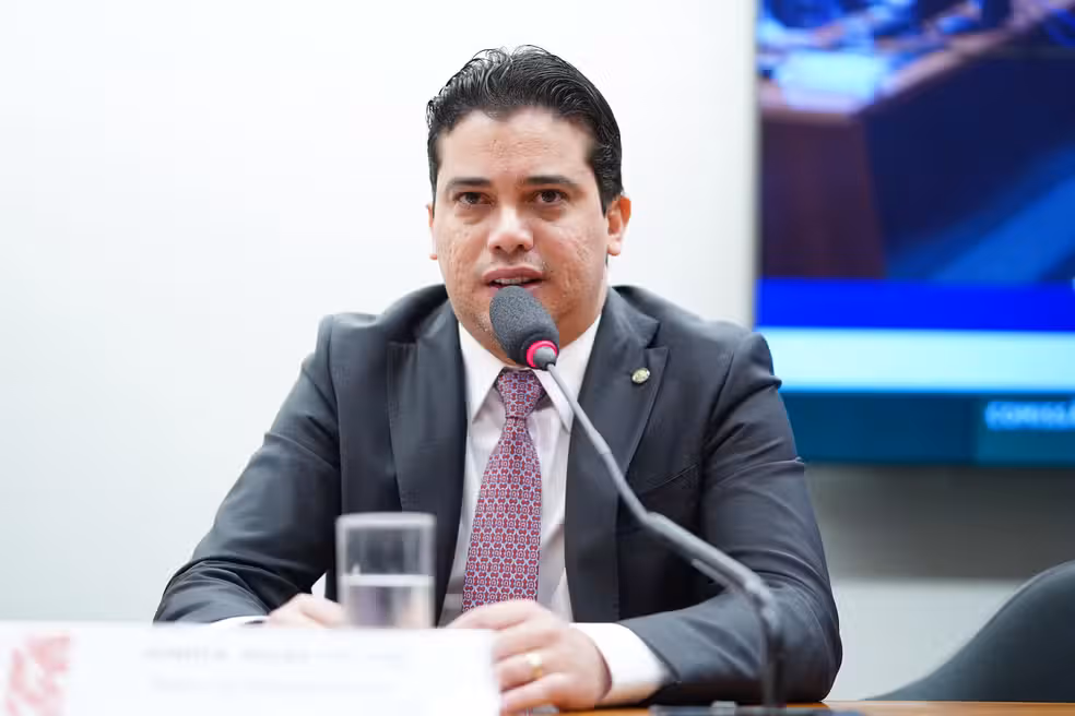  Suspeita de fraude em emendas: PF faz buscas contra deputado Júnior Mano; Foto: Pablo Valadares / Câmara dos Deputados