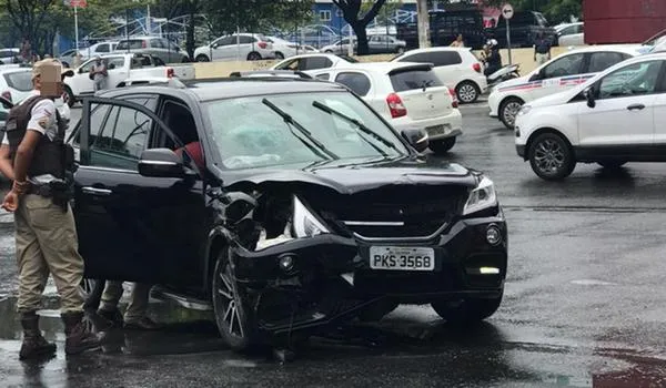 Pelo menos seis se feriram durante tiroteio e acidente na Vasco da Gama; "horror", diz testemunha 
