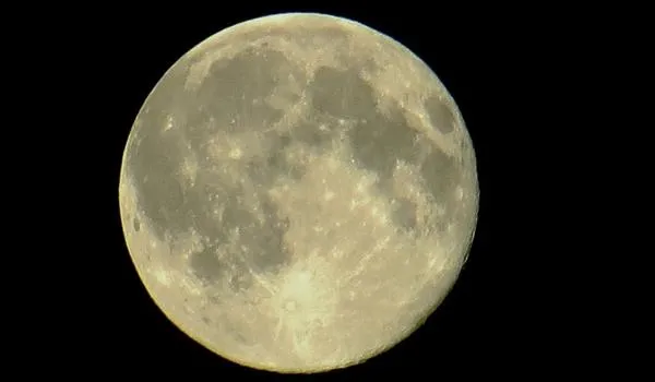Sonda espacial chinesa está a caminho da Terra depois de concluir missão na Lua