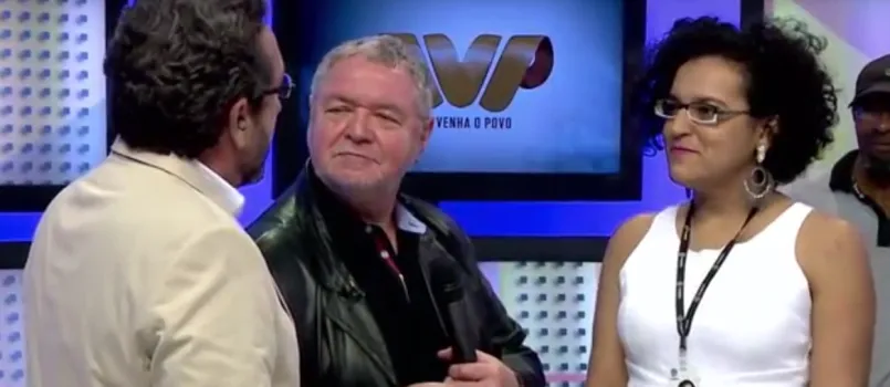 ‘QVP EM TRANSE’: Hipnotizador Fabio Puentes faz petista mandar beijo para Temer e repórter perder medo de pássaro