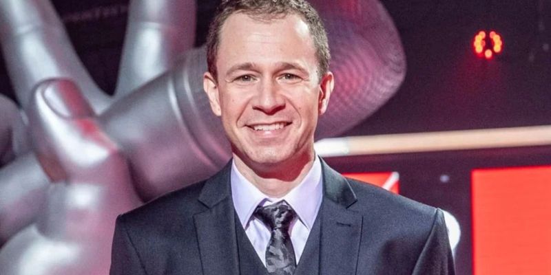 O primeiro apresentador do The Voice Brasil foi Tiago Leifert, que conduziu o programa desde sua estreia, em 2012, até a sua nona temporada/Foto: Fábio Rocha