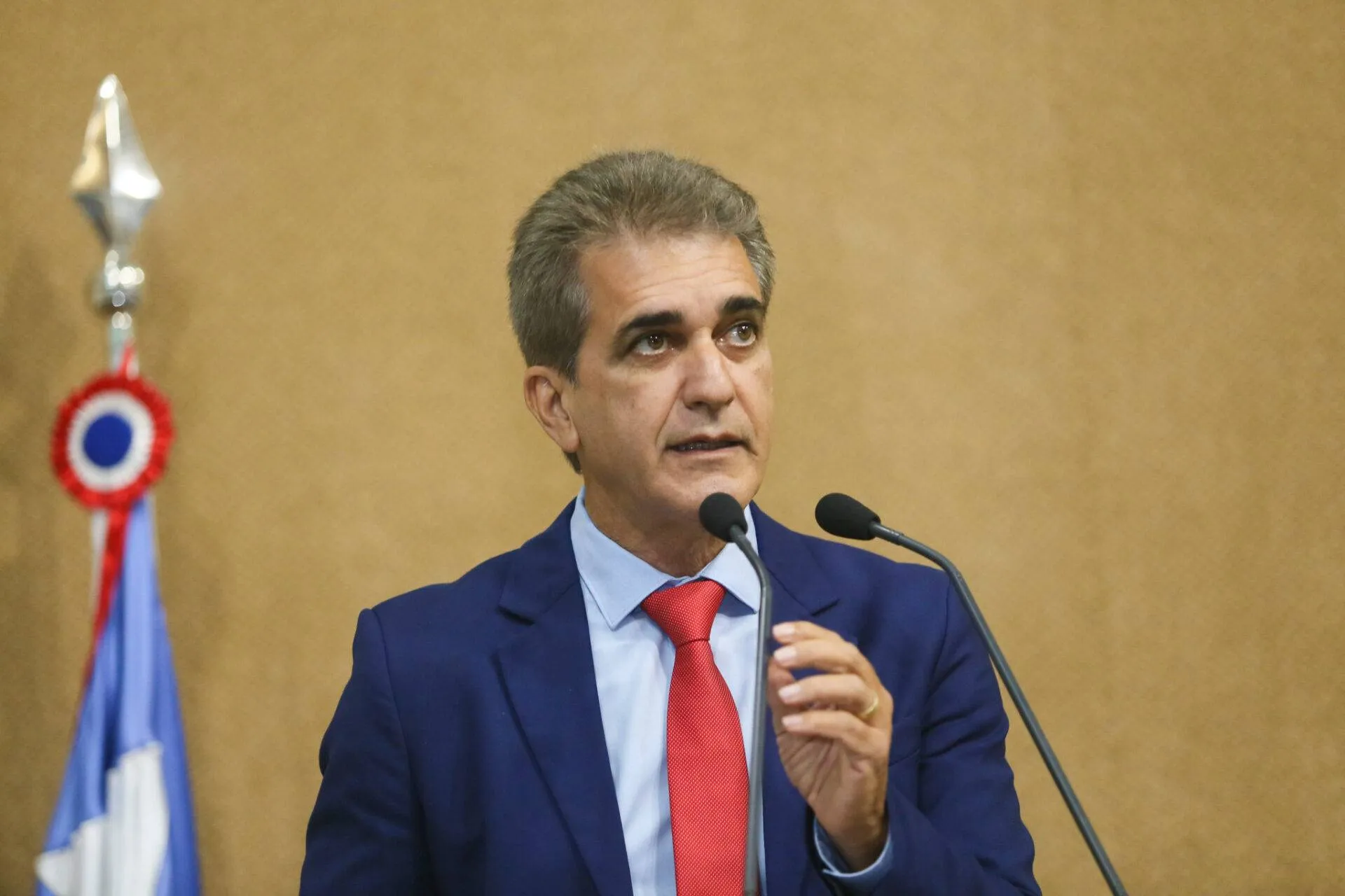 Deputado do PT quer que concessão da Coelba não seja renovada: 'Péssimos serviços e falta de compromisso com a Bahia'