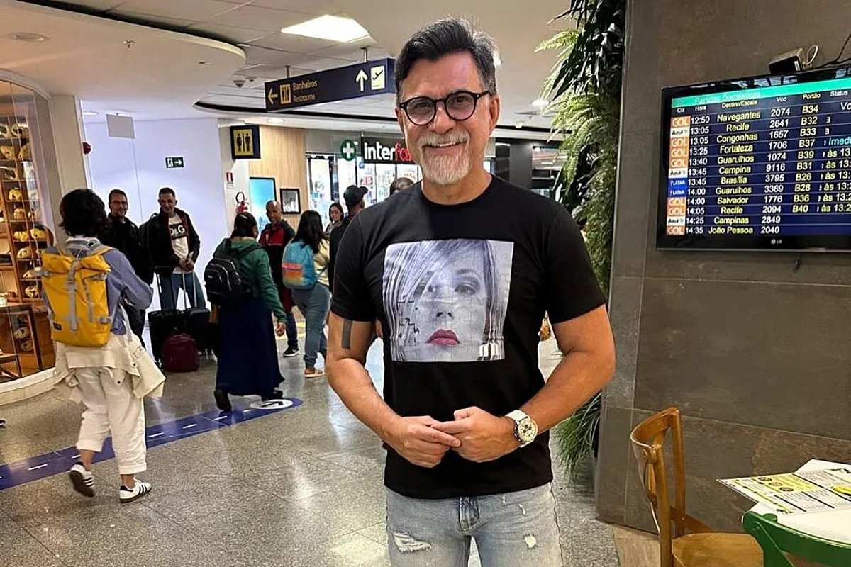 Ex-zagueiro Ricardo Rocha é preso antes de embarque para os Estados Unidos