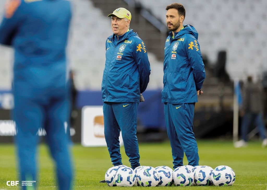 Será a primeira experiência de Davide, filho de Ancelotti, como treinador principal. Foto: Rafael Ribeiro/CBF