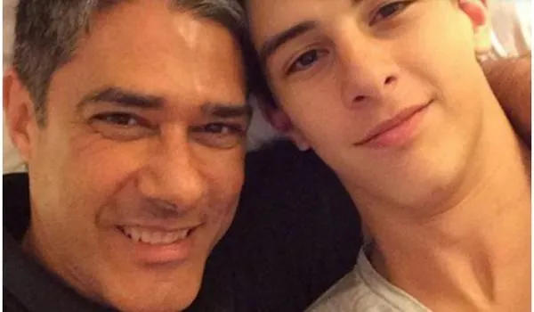 Bonner diz que CPF do filho foi usado para pedir "Coronavoucher" e critica Governo; "quantos?"