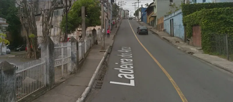 Acidente entre carro e ônibus deixa uma vítima no Barbalho