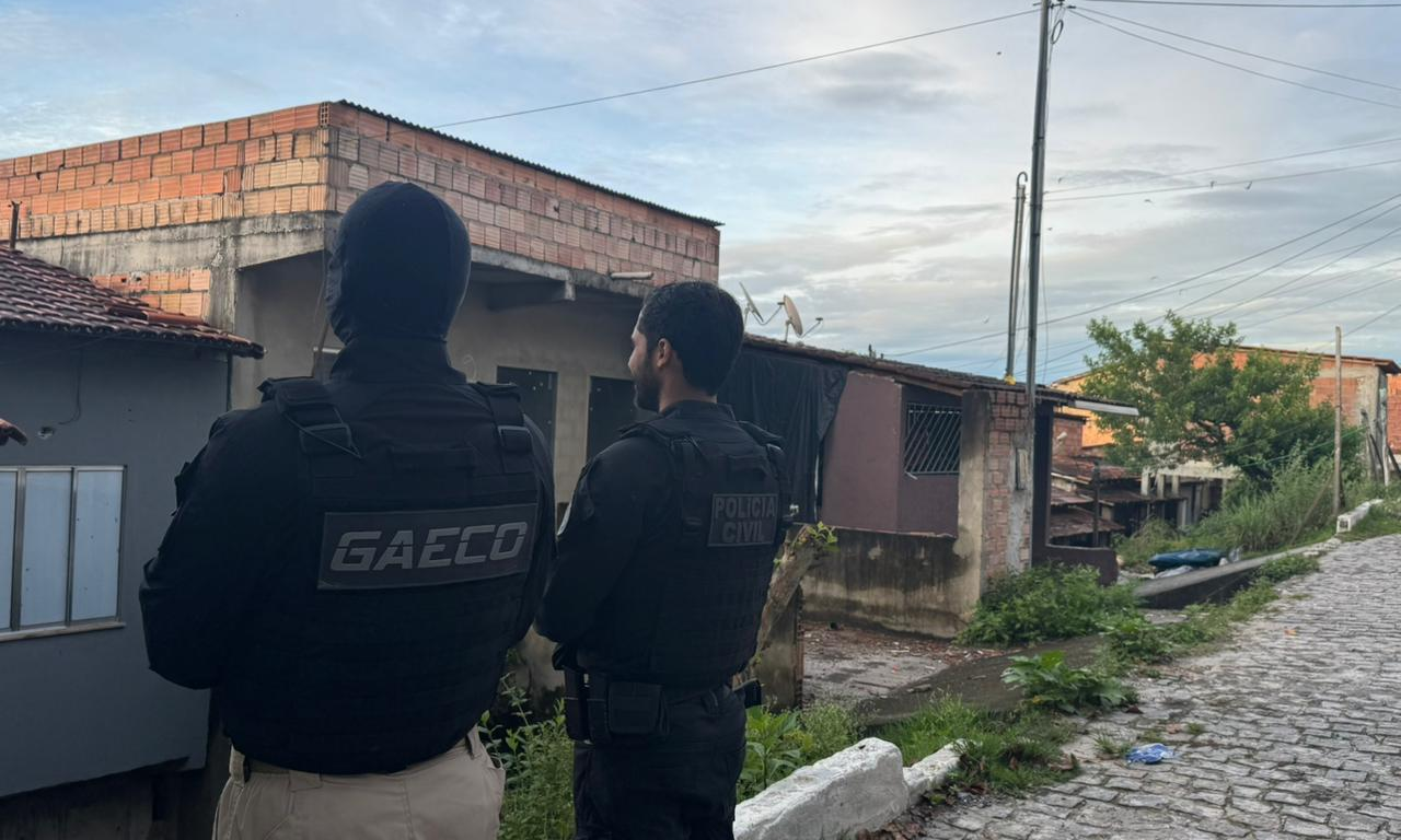 Investigada &eacute; presa por comandar esquema de lavagem de dinheiro na Bahia.Foto: PCBA