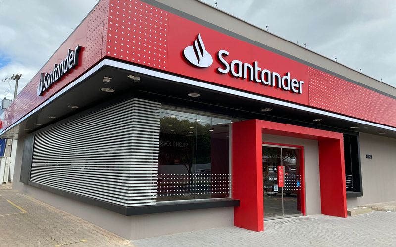 Quem está em busca de novas oportunidades pode ficar de olho nas vagas de emprego anunciadas pelo banco. As oportunidades na Bahia abrangem diferentes perfis profissionais e áreas de atuação/Foto: Divulgação