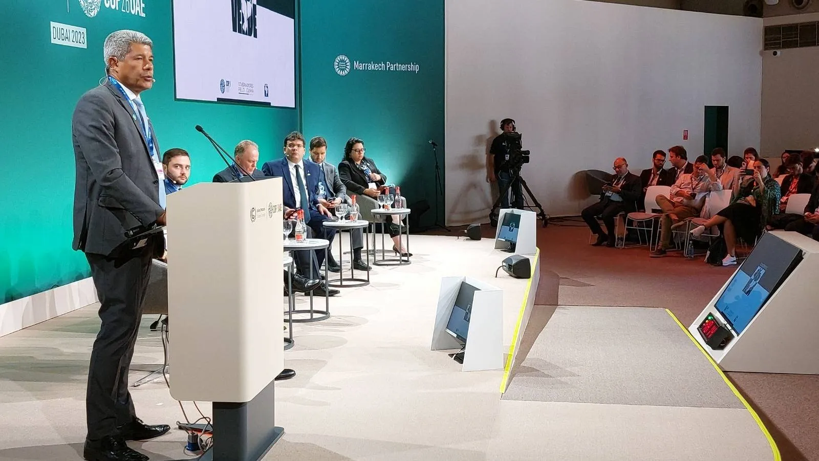 'Não há perspectiva de resolver o problema ambiental sem tratar da fome', afirma Jerônimo em estreia na COP28