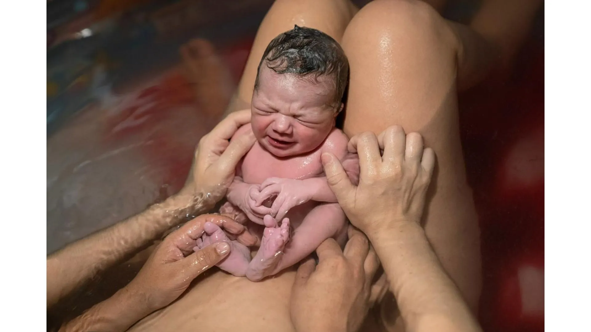 Foto de parto da baiana Ana Victória Otoni