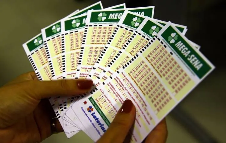 Quatro apostas acertam números da Mega-Sena e vão repartir prêmio milionário
