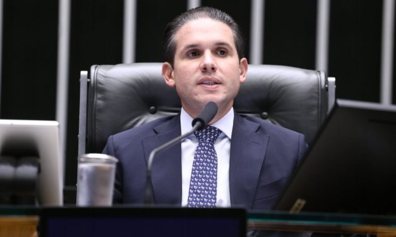 Fim da escala 6x1: projeto prev&ecirc; 2 folgas por semana j&aacute; em 2026. Foto: C&acirc;mara dos Deputados