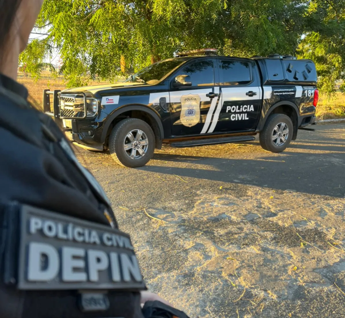 Moradores espancam motorista de van escolar após denúncias de estupro a crianças