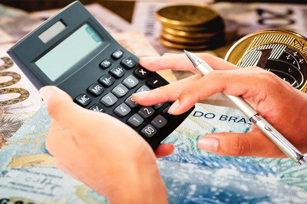 Vai cair antes! Parcela do 13º salário é antecipada; entenda. Foto: Ilustrativa