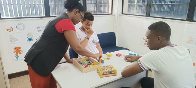 Jerônimo condiciona ascensão na carreira docente a realização de curso