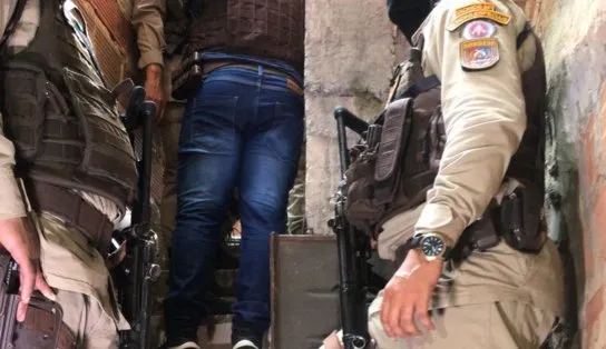 Urgente! Troca de tiros, mortes e sequestro em Salvador; BOPE é exigido pelos bandidos 