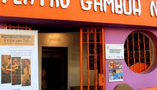 Teatro Gamboa retoma programação inédita com oficina sobre história da música brasileira e shows online