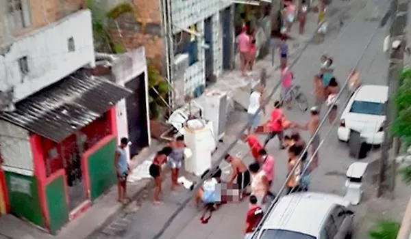 Briga entre ex e atual de mulher deixa dois mortos na "Baixa do Petróleo", em Salvador 