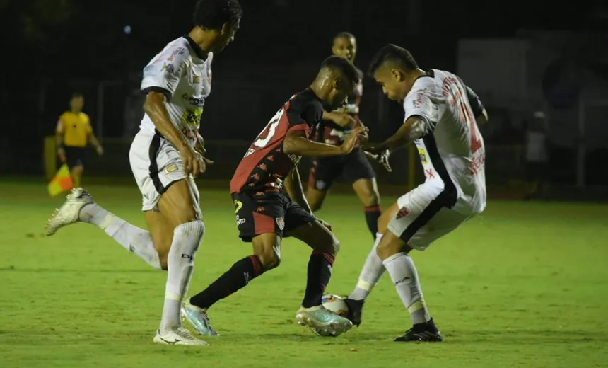 Na retorno ao Barradão, Vitória vence e se afasta do Z-4; sexta-feira encara o Cuiabá