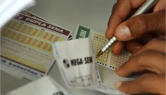 Mega-Sena acumula e prêmio sobe para R$ 27 milhões; confira as dezenas sorteadas