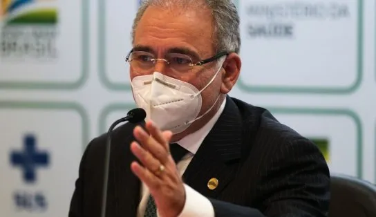 Ministro da Saúde defende retorno às aulas mesmo sem imunização completa de professores