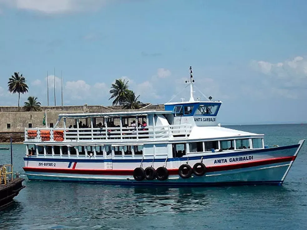 Travessia Salvador-Mar Grande é suspensa por conta do mau tempo