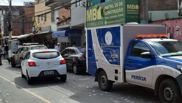Mulher &eacute; esfaqueada na Federa&ccedil;&atilde;o. Foto: V&iacute;tor Castro | TV Aratu