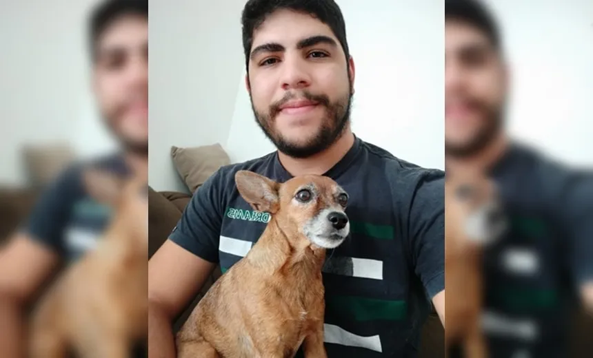 Aí já era: cadelinha baiana sofre ao som de Jorge e Mateus; veja vídeo