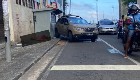 Homem é morto a facadas no bairro do Comércio, em Salvador