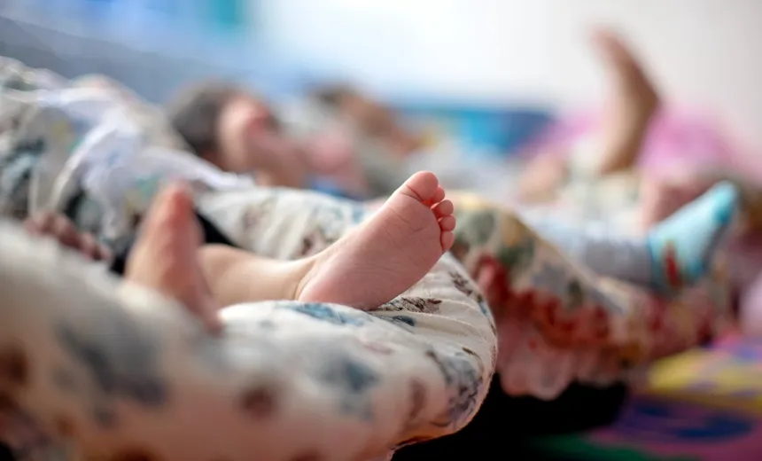 Menores afastados dos responsáveis poderão ser acolhidos por famílias alternativas