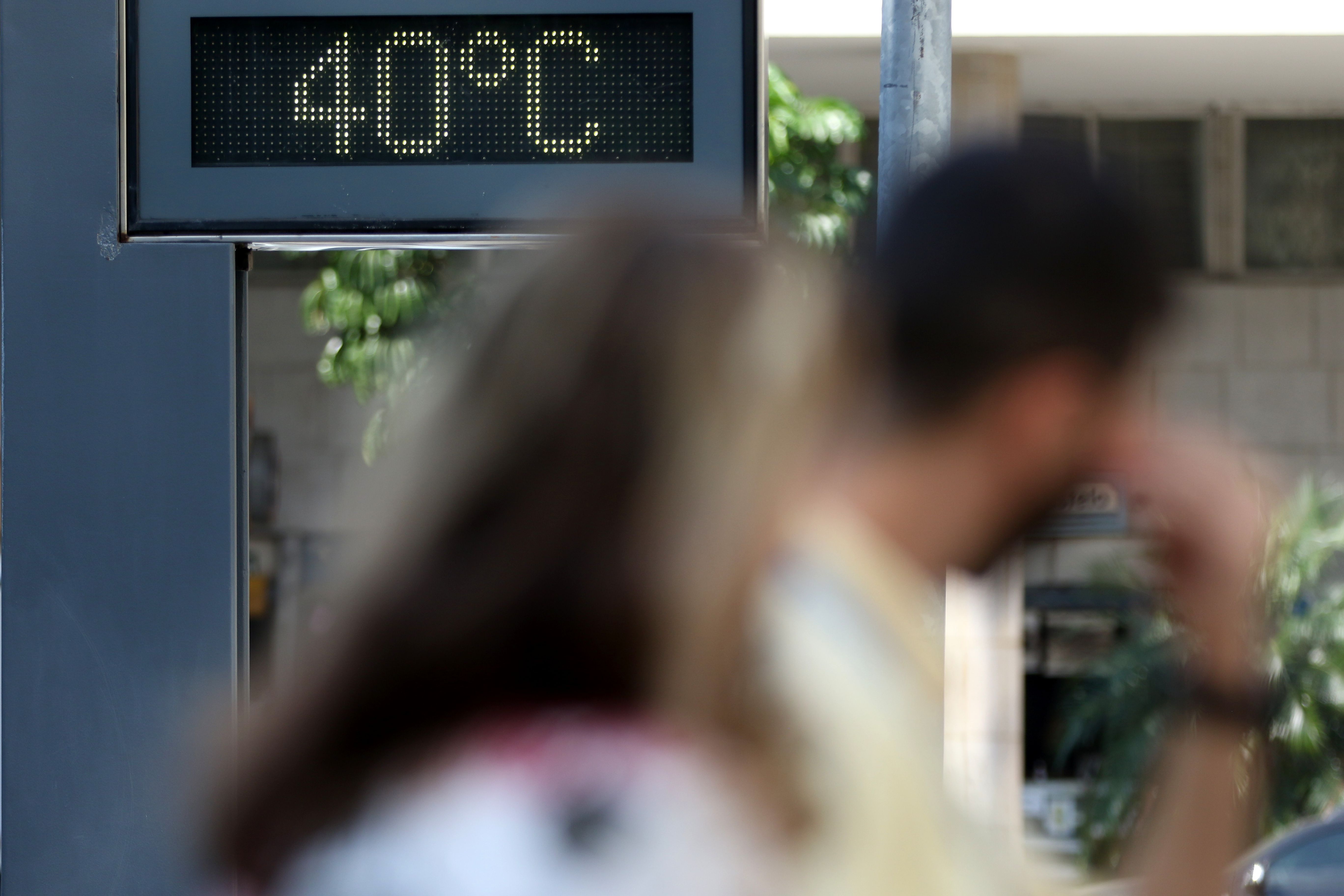 Já Salvador ficou em sexto lugar no ranking do estado, com temperatura máxima de 33,9 °C ao longo do dia. | Foto: Tânia Rêgo/Agência Brasil