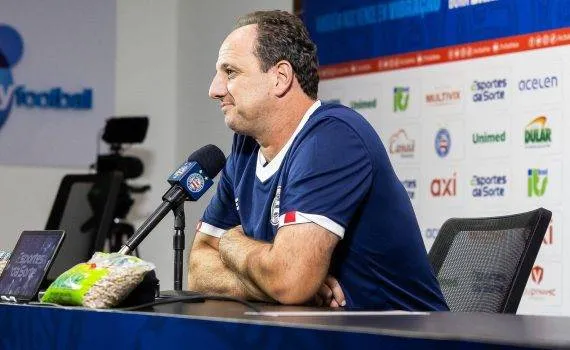 Ceni destaca entrega do Bahia e fala sobre força da equipe dentro de casa