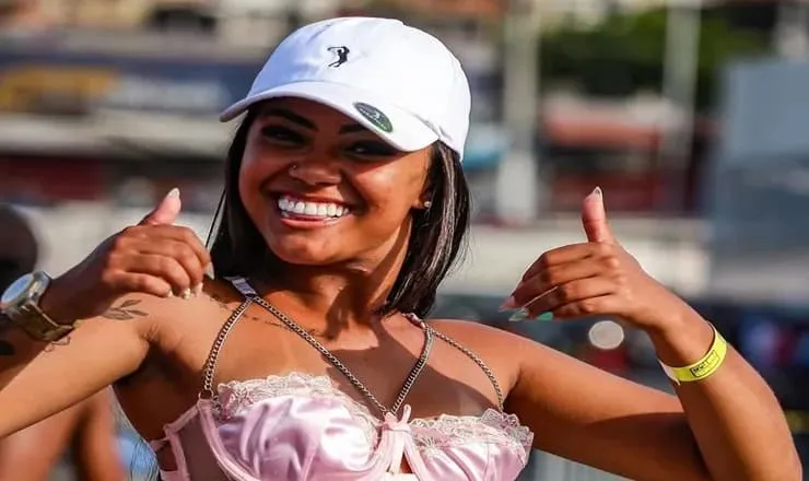 Influenciadora com quase 100 mil seguidores é alvo de operação na Bahia 