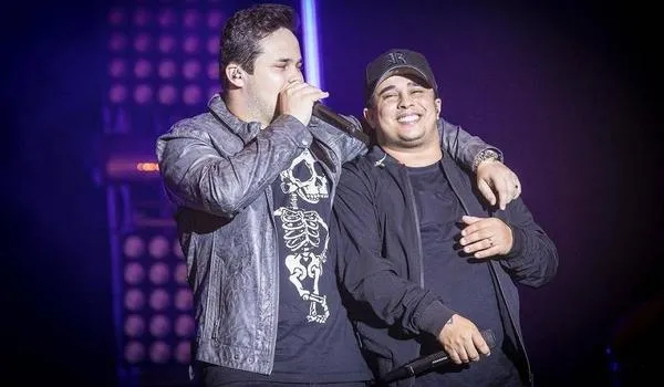 Após cantor passar mal, show de Matheus e Kauan é cancelado no réveillon de Salvador