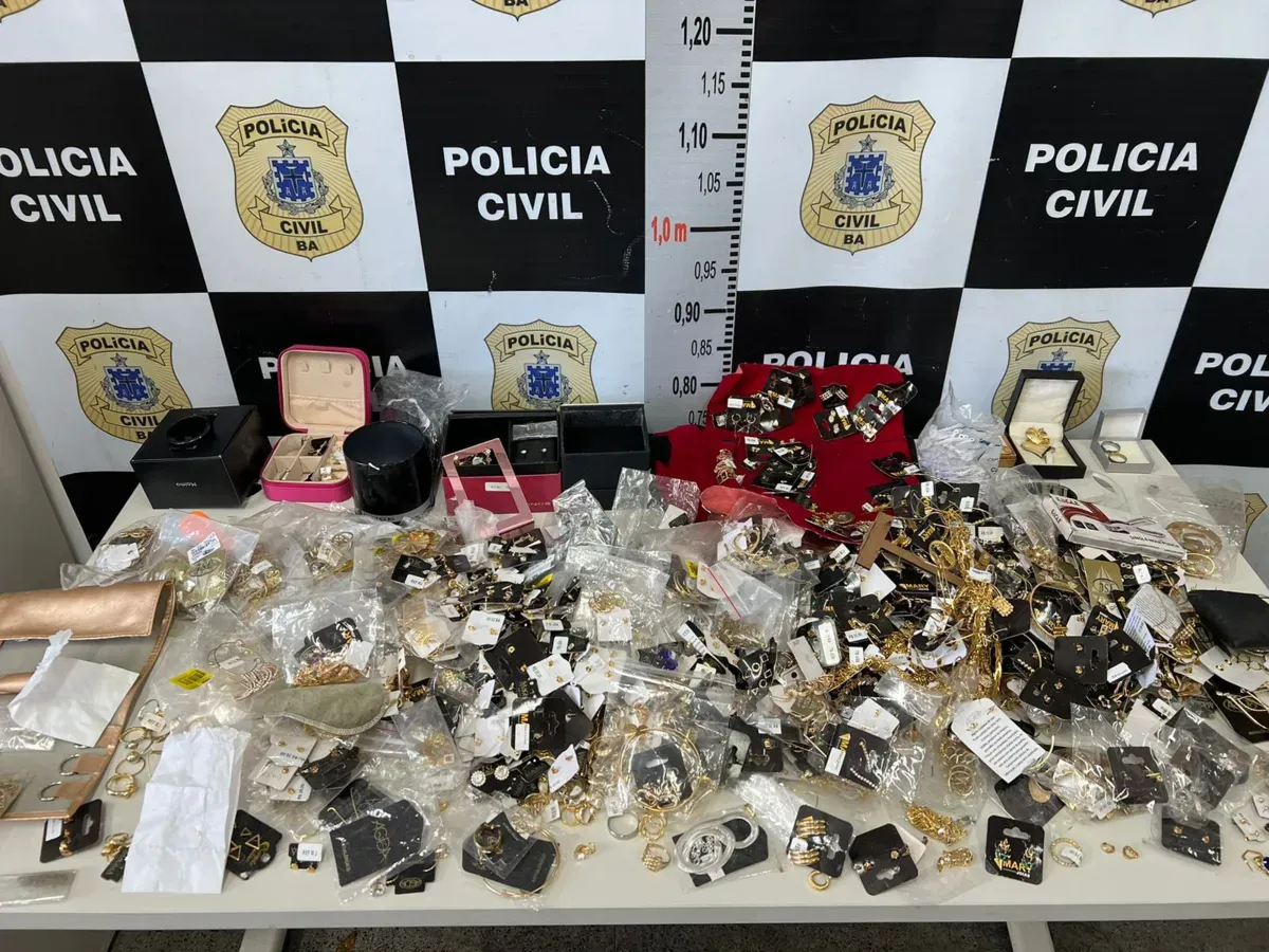 Joias avaliadas em R$ 100 mil são recuperadas pela Polícia Civil de Feira de Santana
