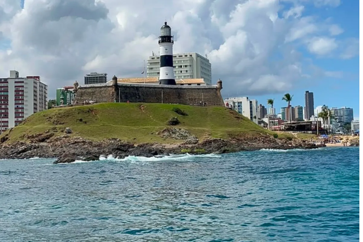 Praias de Salvador têm melhora na balneabilidade; veja onde está próprio para banho