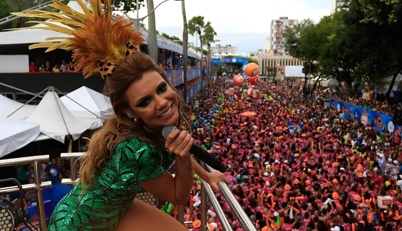 Cheiro de Amor dá a largada para venda de blocos para o Carnaval 2016