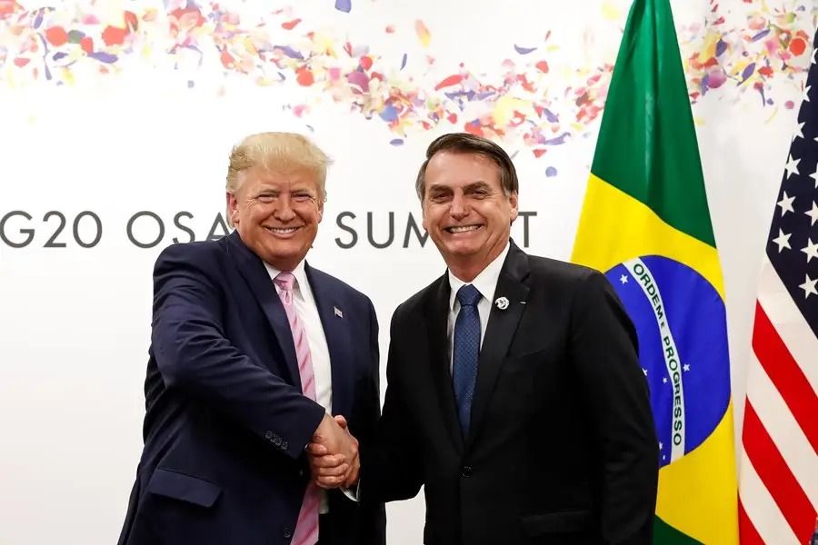 Bolsonaro vem recebendo apoio do presidente dos Estados Unidos, Donald Trump | Foto: Alan Santos/PR