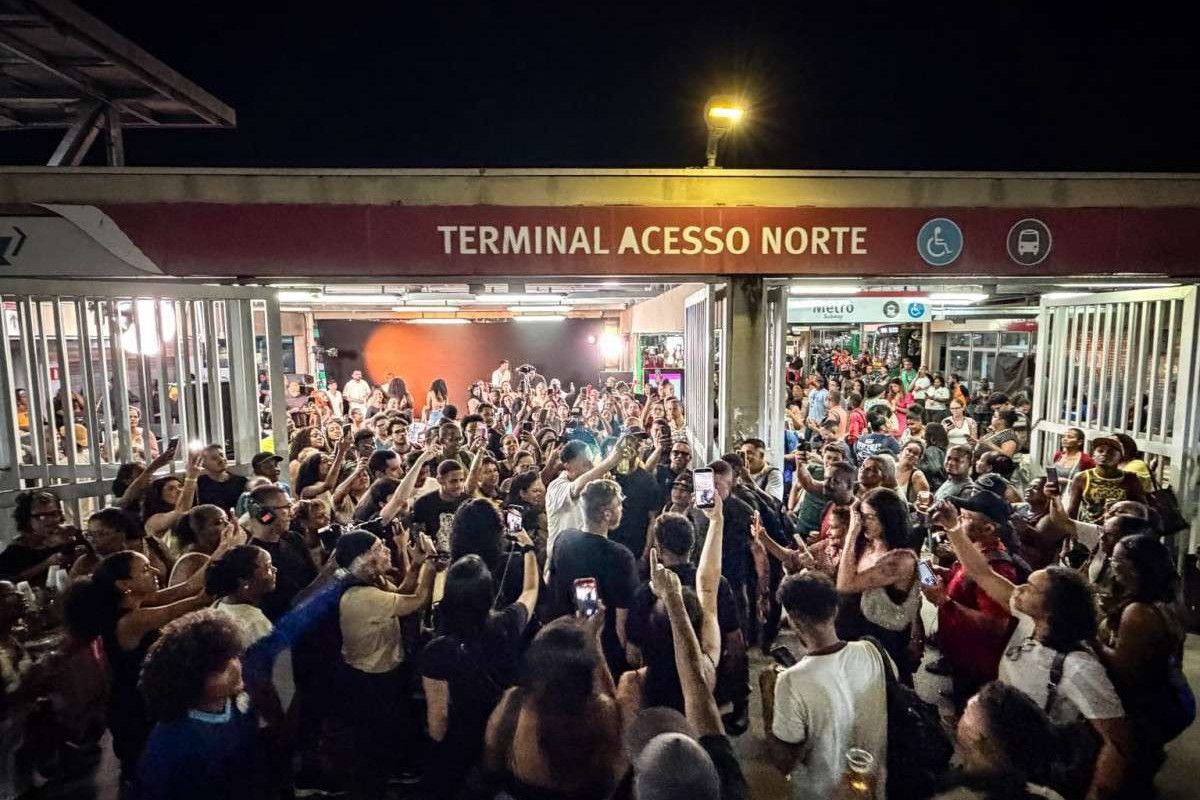 Marquinhos Navais 1