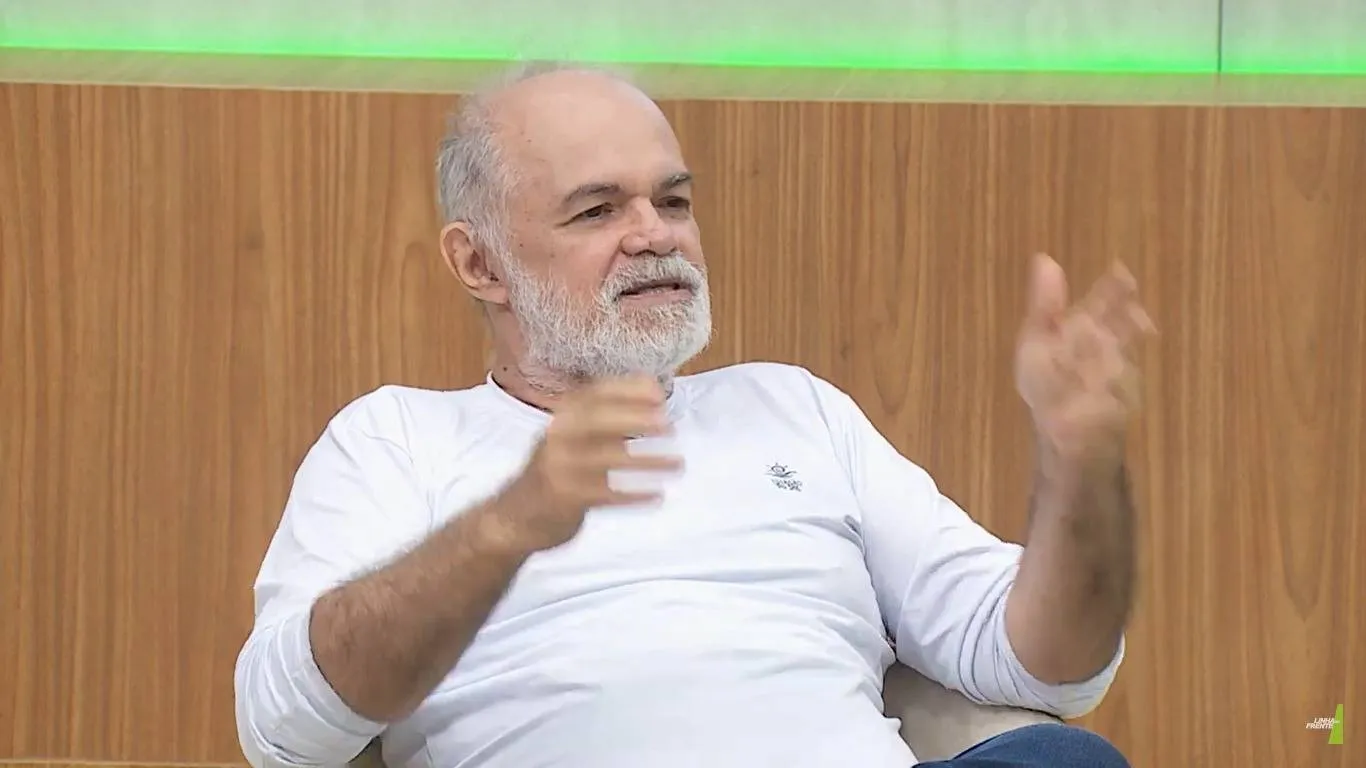 Diretor de teatro, Gil Santana explica como aceitou projeto no Teatro da Gamboa