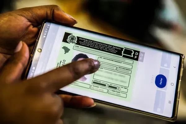 Senado aprova renova&ccedil;&atilde;o autom&aacute;tica da CNH para 'bons condutores'.| Foto: Marcello Casal Jr./Ag&ecirc;ncia Brasil