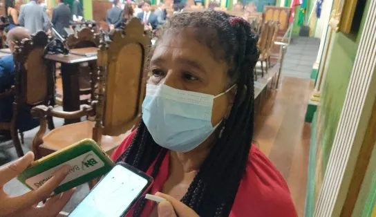 Marta Rodrigues explica motivo para adiamento de votação do Orçamento de Salvador