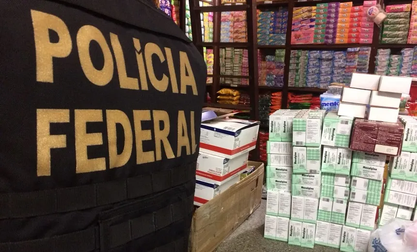 PF desarticula esquema de venda ilegal de produtos contrabandeados na Feira de São Joaquim