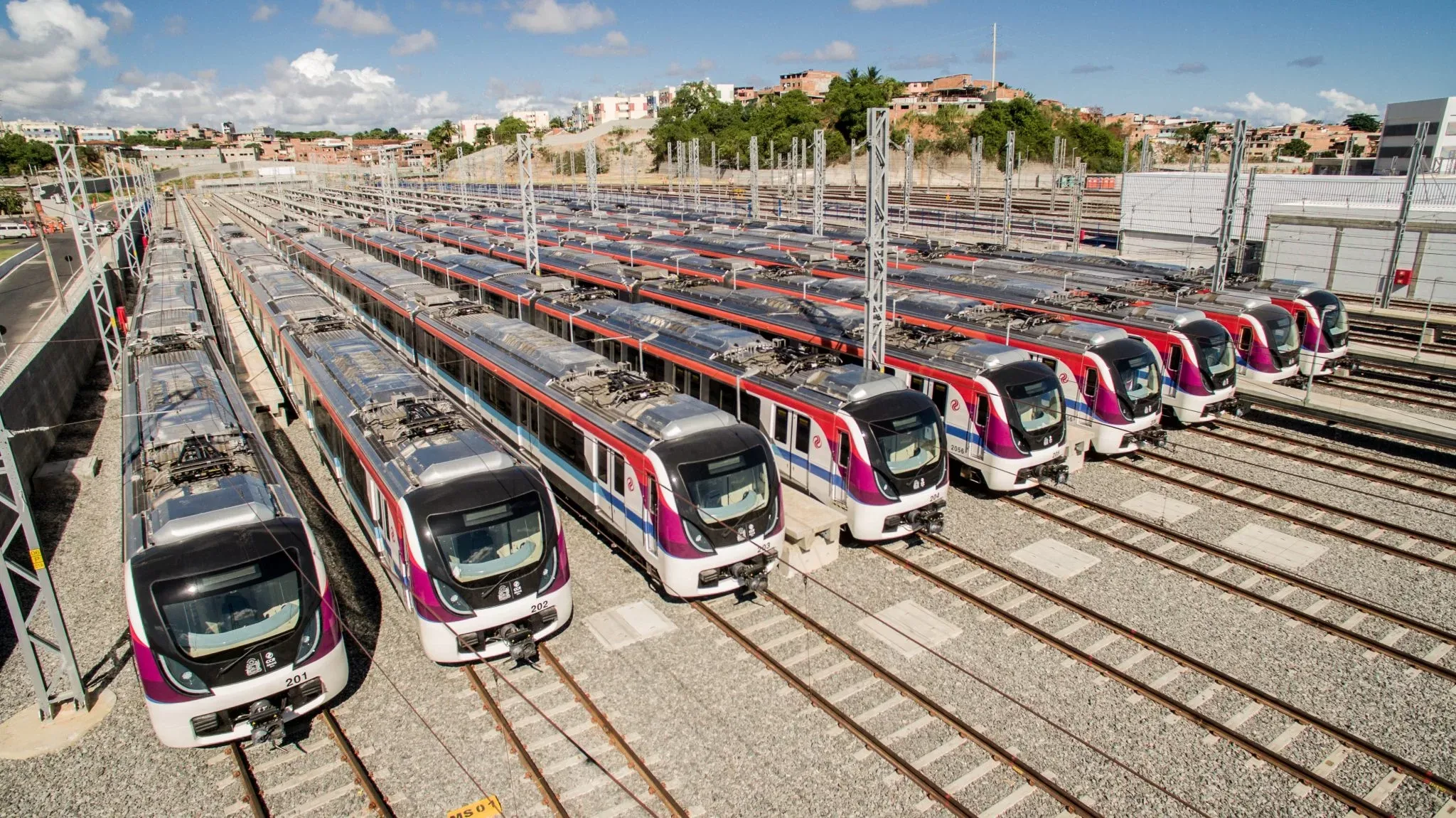 CCR Metrô Bahia oferece vaga para pessoas com conhecimento em Operações Financeiras. Foto: Divulgação / CCR Metrô Bahia