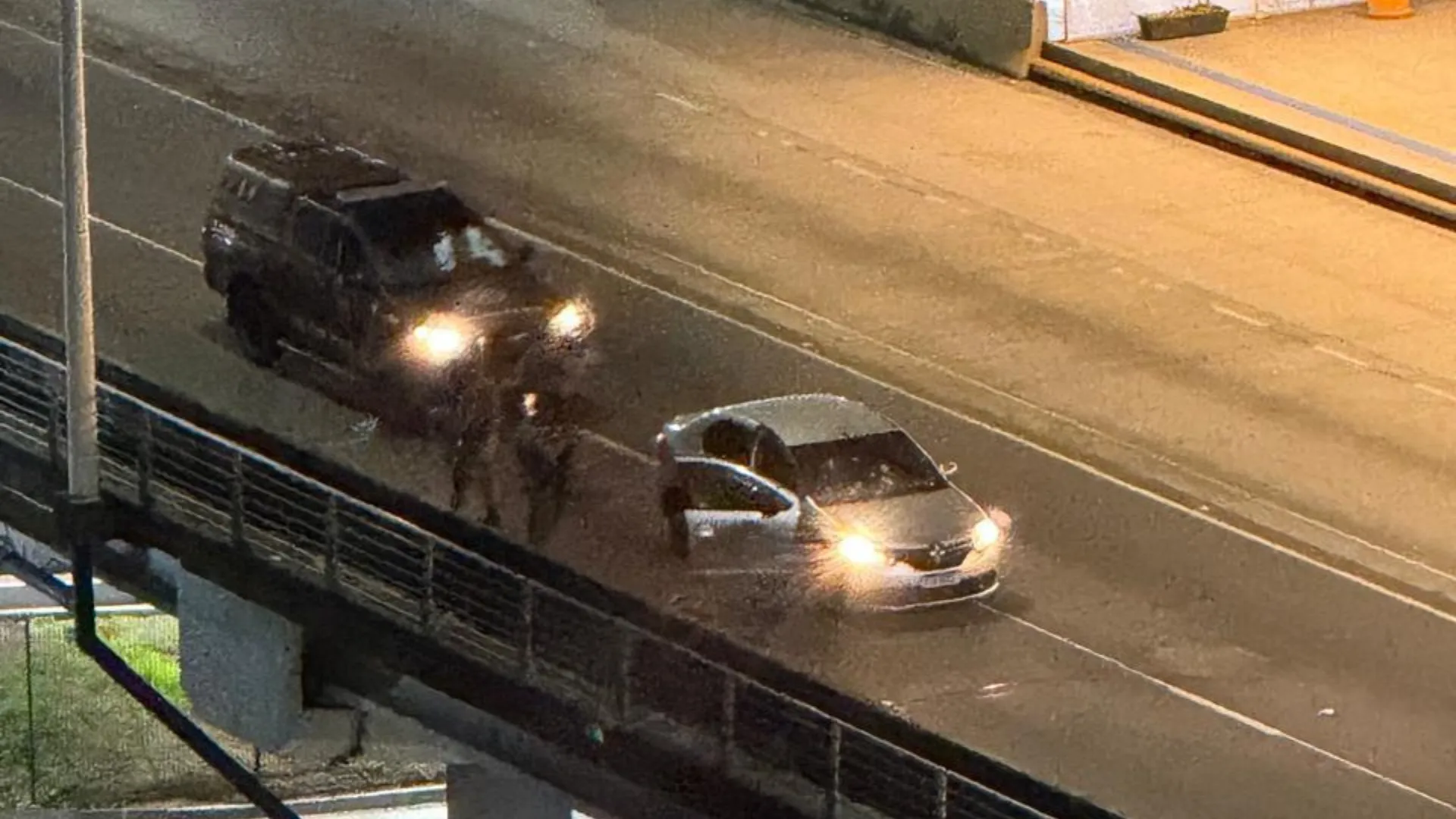 VÍDEO: Suspeitos de arrombamentos morrem em confronto na Av. ACM