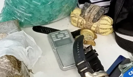 Maconha e explosivos artesanais são apreendidos em Salvador e dois homens são presos em flagrante 