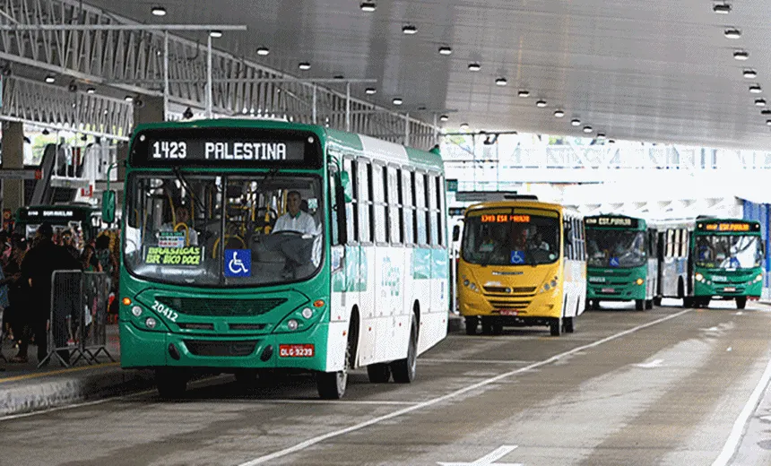 MOBILIDADE: “Sempre proteger o usuário”, diz Neto sobre aumento na tarifa de ônibus
