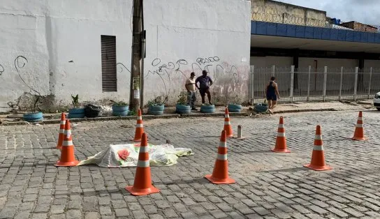 Em via pública: idoso é assassinado com tiro na cabeça no bairro da Calçada