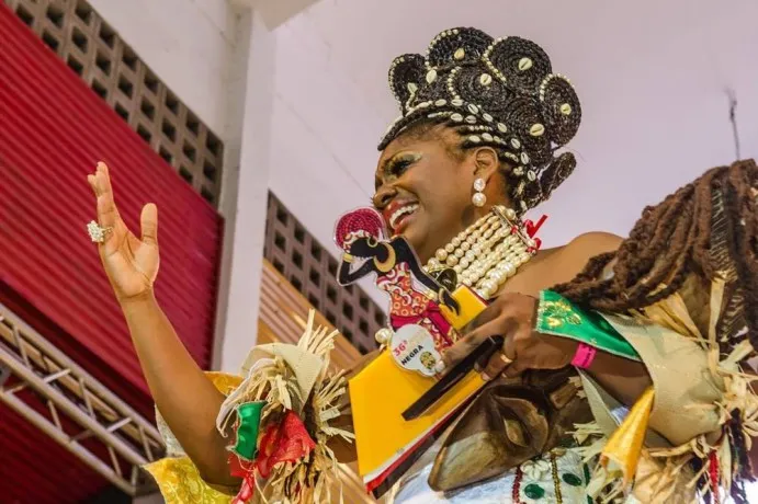 Noite da Beleza Negra elegeu nova Rainha do Ilê Aiyê e   celebrou luta das mulheres negras