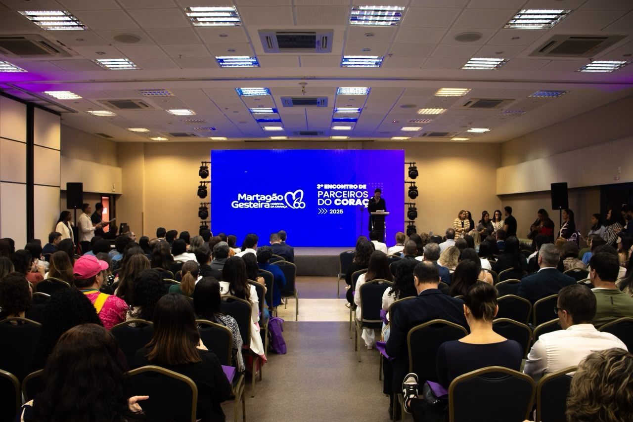 Grupo Aratu &Eacute; Homenageado Por Apoio &Agrave; Causa De Sa&uacute;de Infantojuvenil (3)